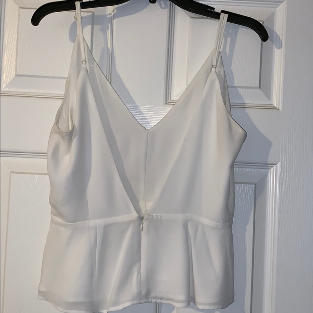 White Top - Picture 2 of 3